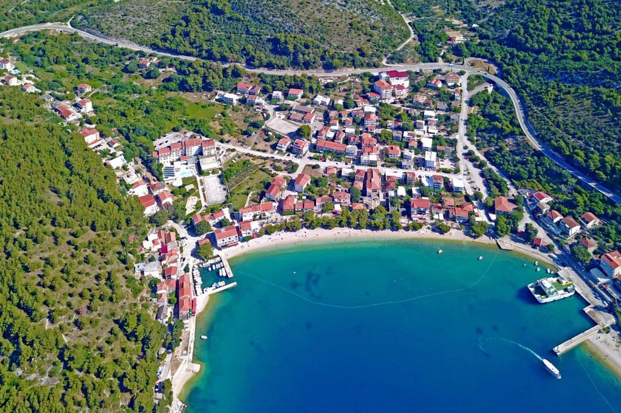 Apartments By The Sea Drvenik Donja Vala, Makarska - 6701 Exterior photo