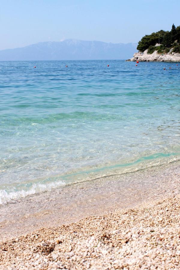 Apartments By The Sea Drvenik Donja Vala, Makarska - 6701 Exterior photo