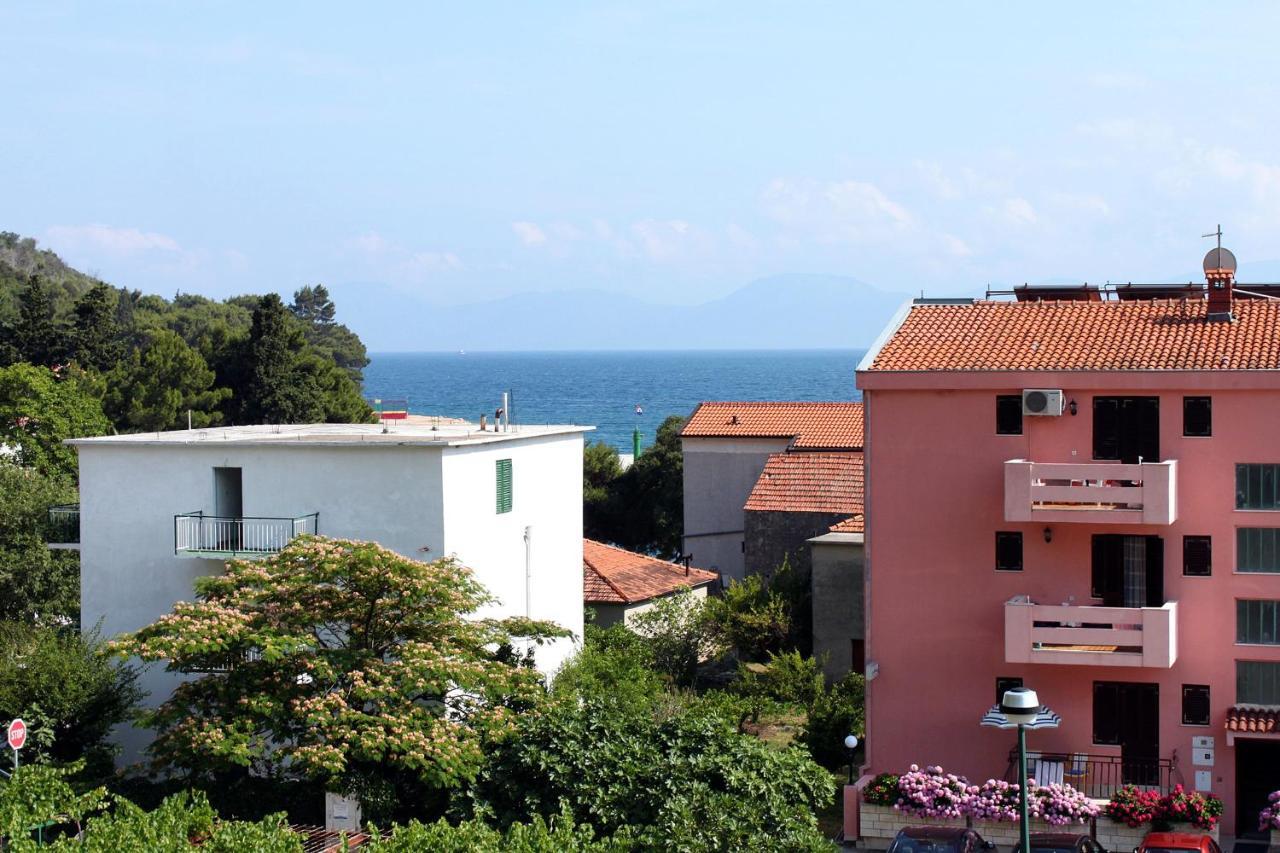 Apartments By The Sea Drvenik Donja Vala, Makarska - 6701 Exterior photo