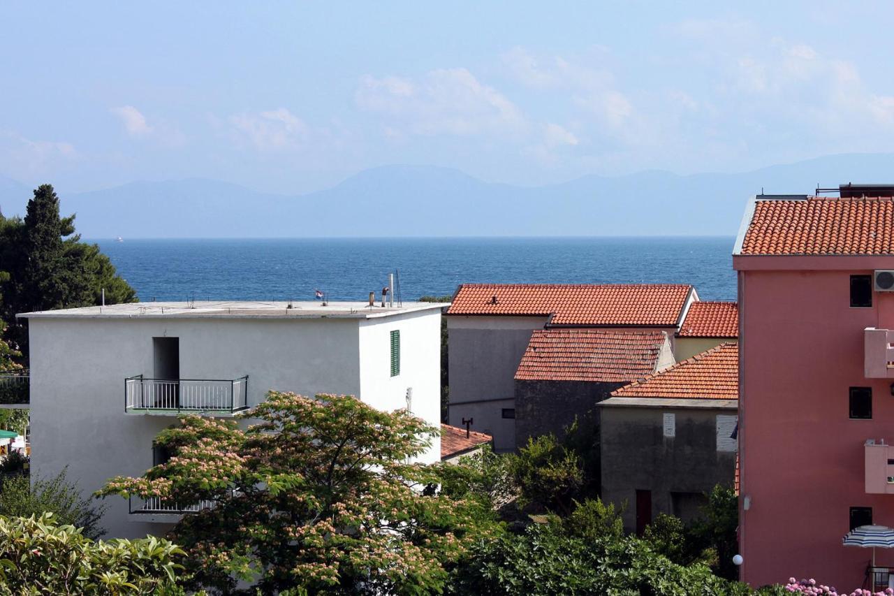 Apartments By The Sea Drvenik Donja Vala, Makarska - 6701 Exterior photo